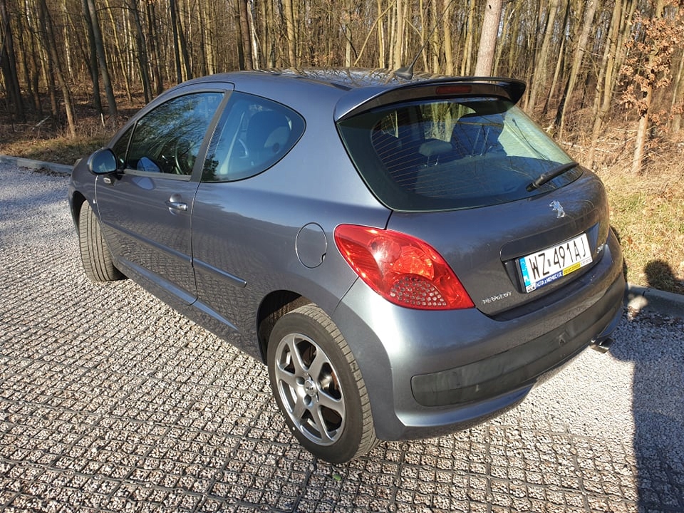 PEUGEOT 207 1.6 16V Benzyna 120 KM 2007r 8929862743