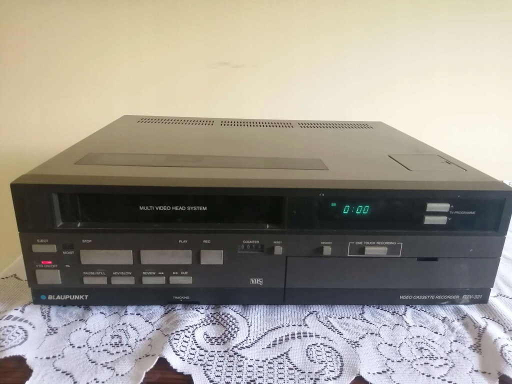 Magnetowid VHS Blaupunkt RTV 321