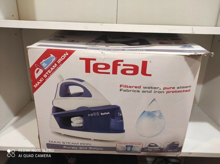 ZELAZKO ZE STACJA PAROWA TEFAL PURELY I SIMPLY