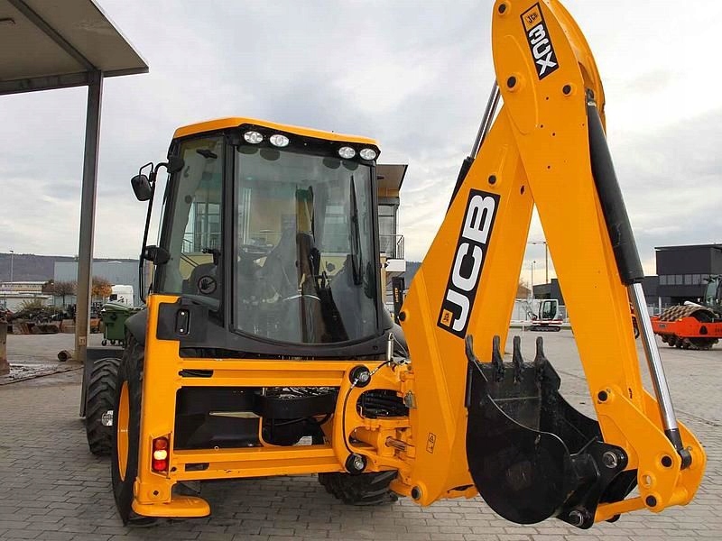 Купить JCB 3 СХ: отзывы, фото, характеристики в интерне-магазине Aredi.ru