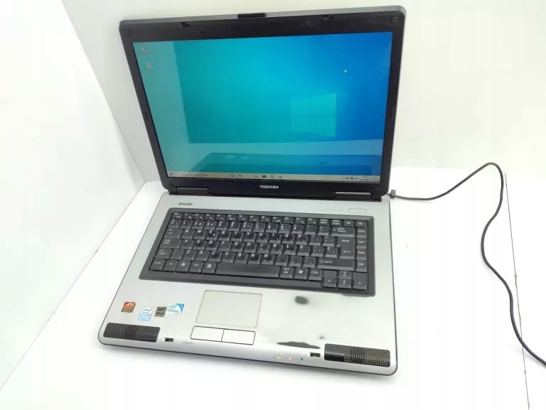 LAPTOP TOSHIBA SATELLITE L40-17S #PENTIUM DUAL@1.