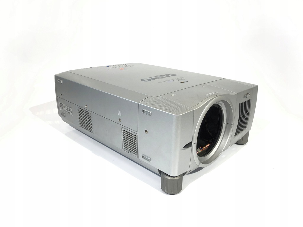 Projektor Sanyo PLC EF31N