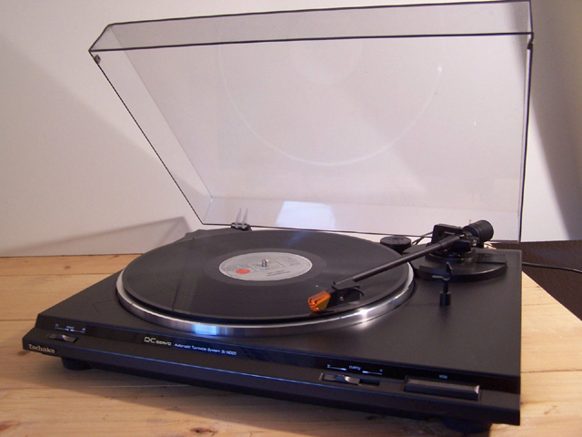 SL-BD20 DC Technics Gramofon / Adapter Servo Autom