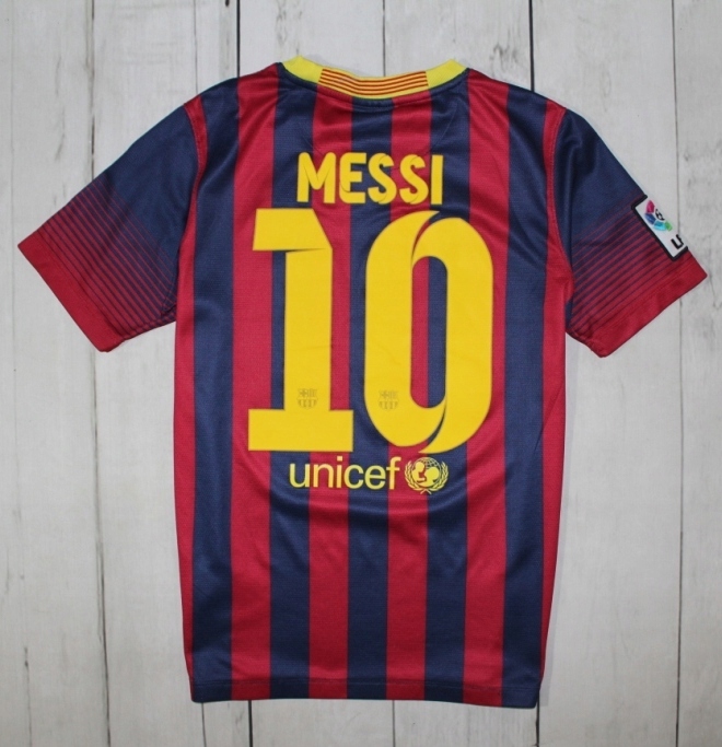 NIKE BARCELONA 10 MESSII T-SHIRT BIG LOGO 158/170