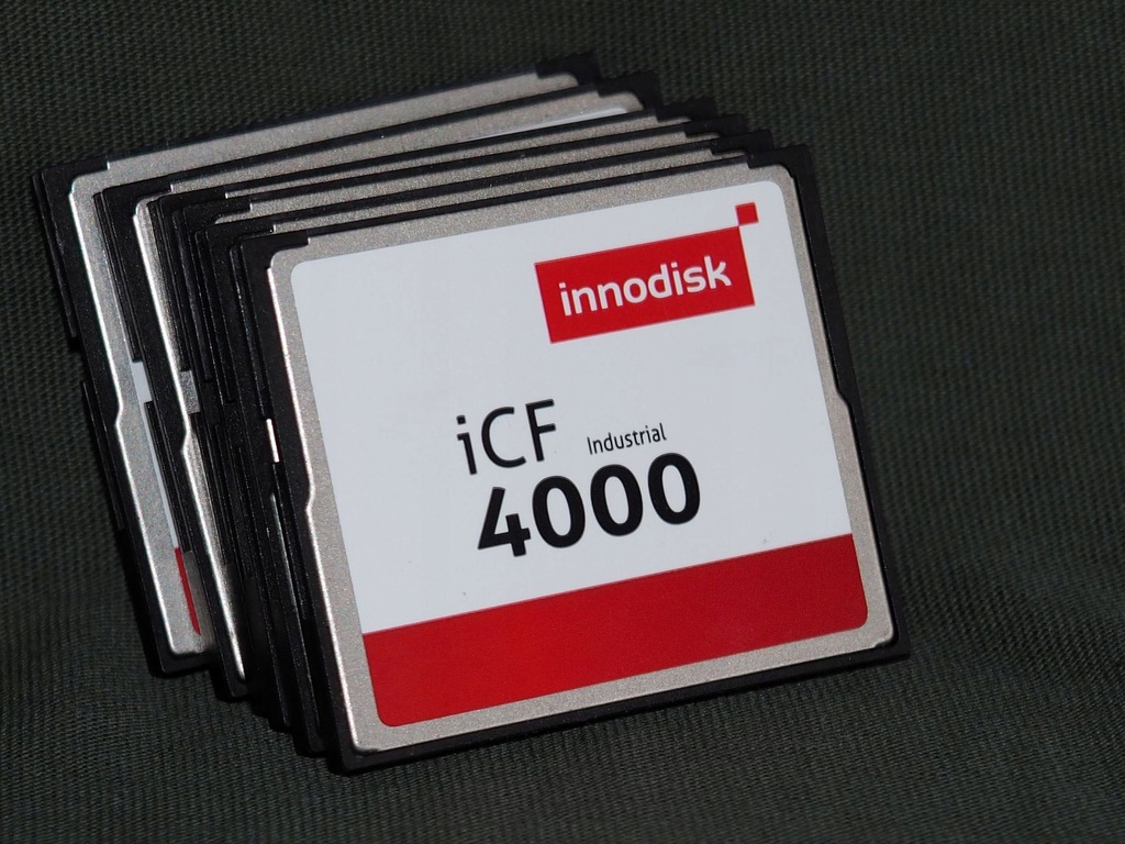 Karta pamięci CompactFlash Innodisk 1Gb iCF Industrial 4000.