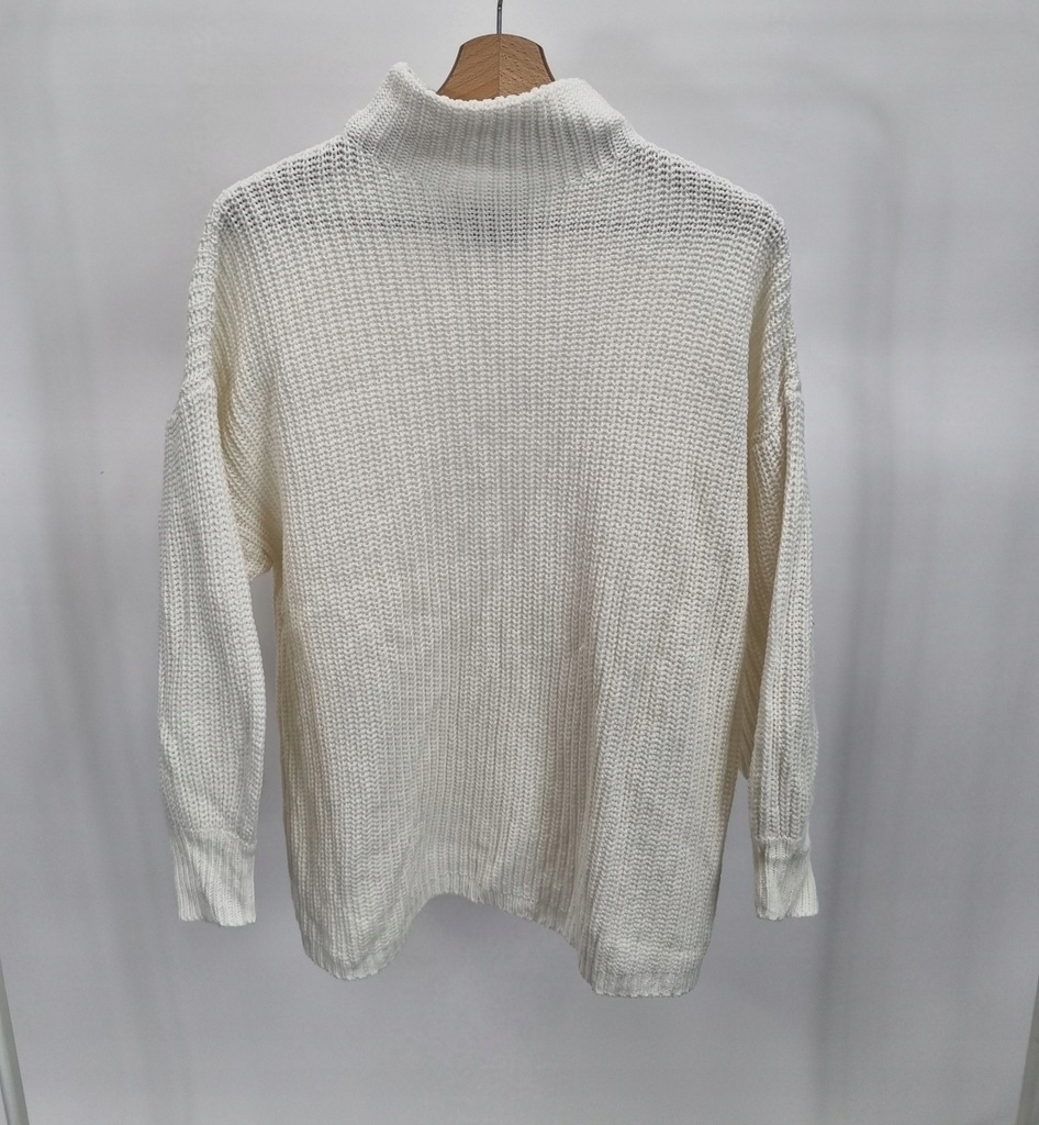 SWETER DAMSKI KLASYCZNY PÓŁGOLF BIAŁY GŁADKI LUŹNY PROSTY M 083