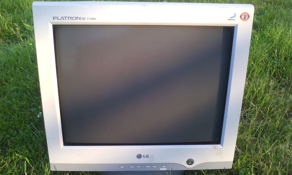 Monitor LG FLATRON ez T710 BH tanio