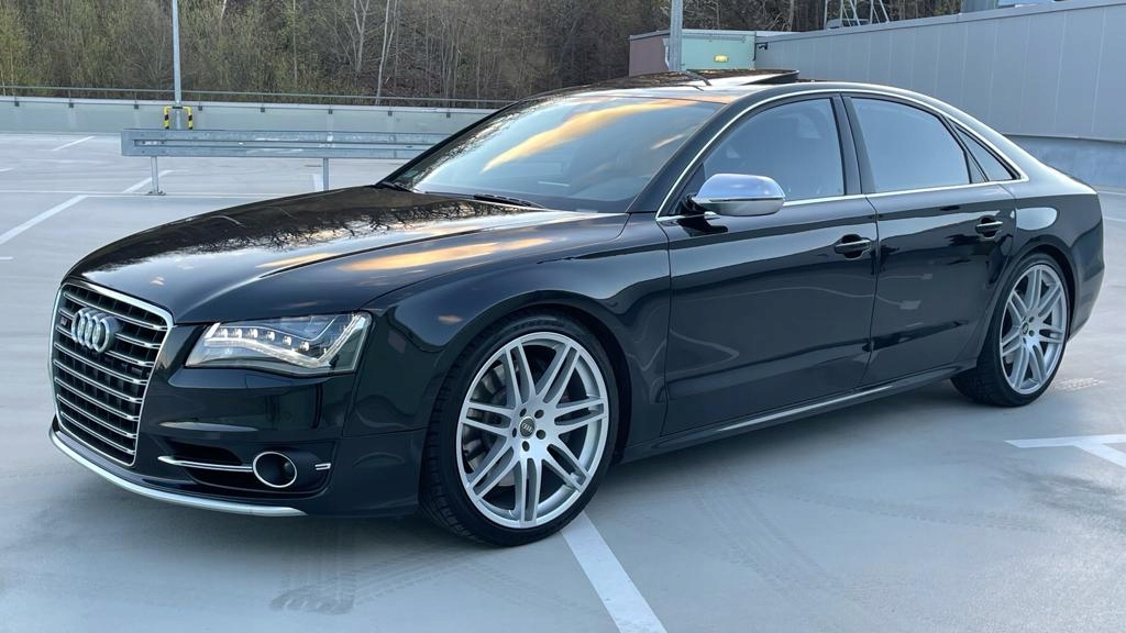 AUDI S8 520KM 2013 Zamiana