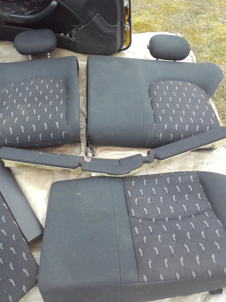 Mercedes W 203 coupe, tapicerka, fotele, siedzenia