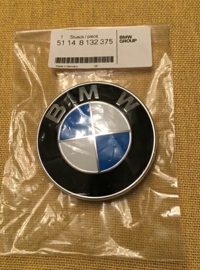 Emblemat logo BMW 51148132375 X3 X5 X6 E39 E46 E60