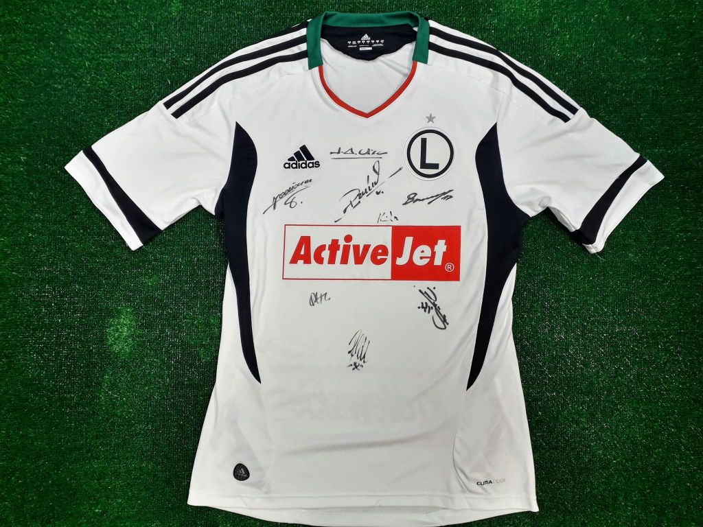 Legia Warszawa - koszulka z autografami (leg)