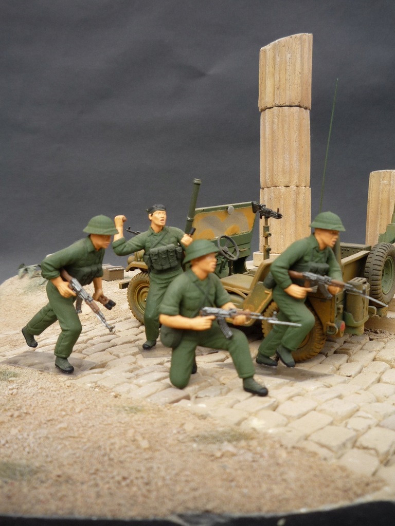 GOTOWE FIGURI - 1;35 Vietkong