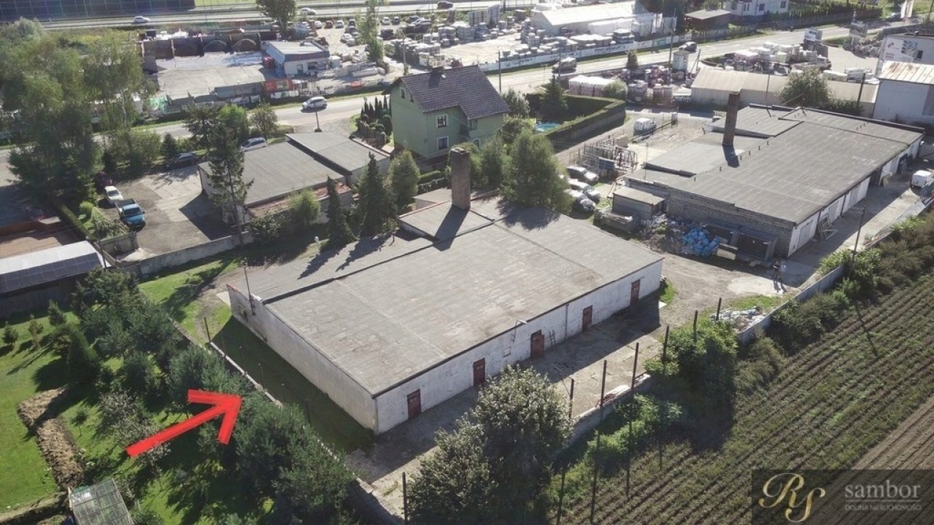 Komercyjne, Pszczyna, Pszczyna (gm.), 720 m²