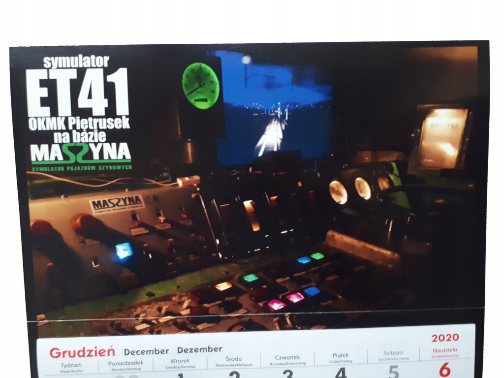 Kalendarz trójdzielny ze zdjęciem symulatora ET41