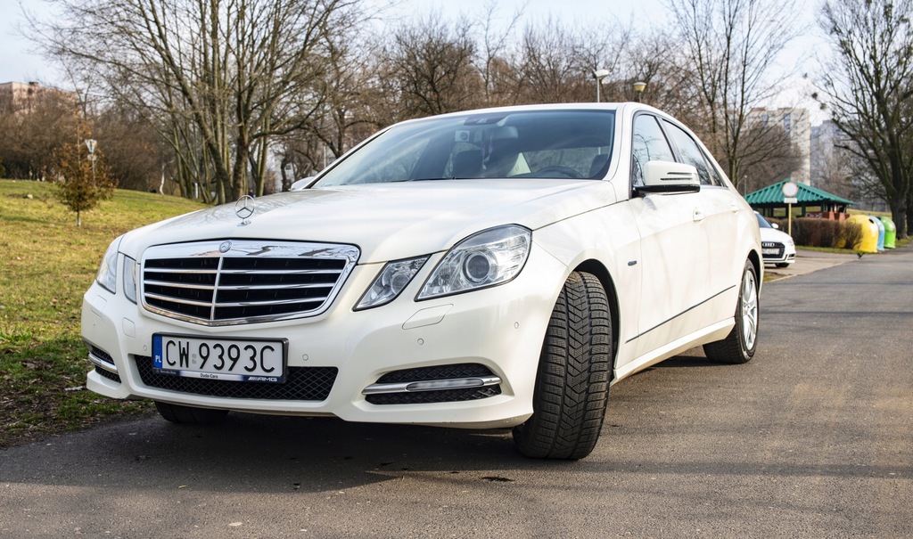 MERCEDES-BENZ E W212 E200 limuzyna serwis ASO