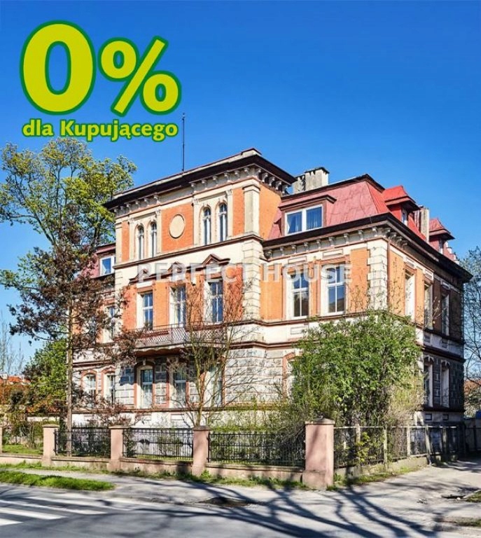 Biuro, Oleśnica, Oleśnicki (pow.), 1011 m²