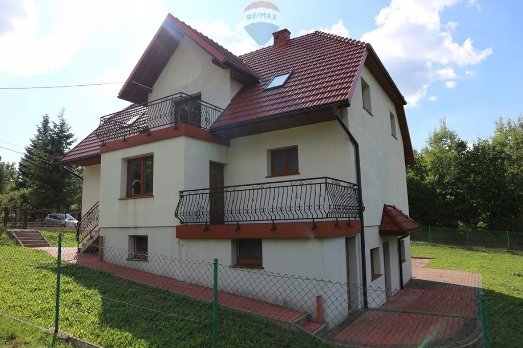 Dom, Sucha Beskidzka, Suski (pow.), 140 m²