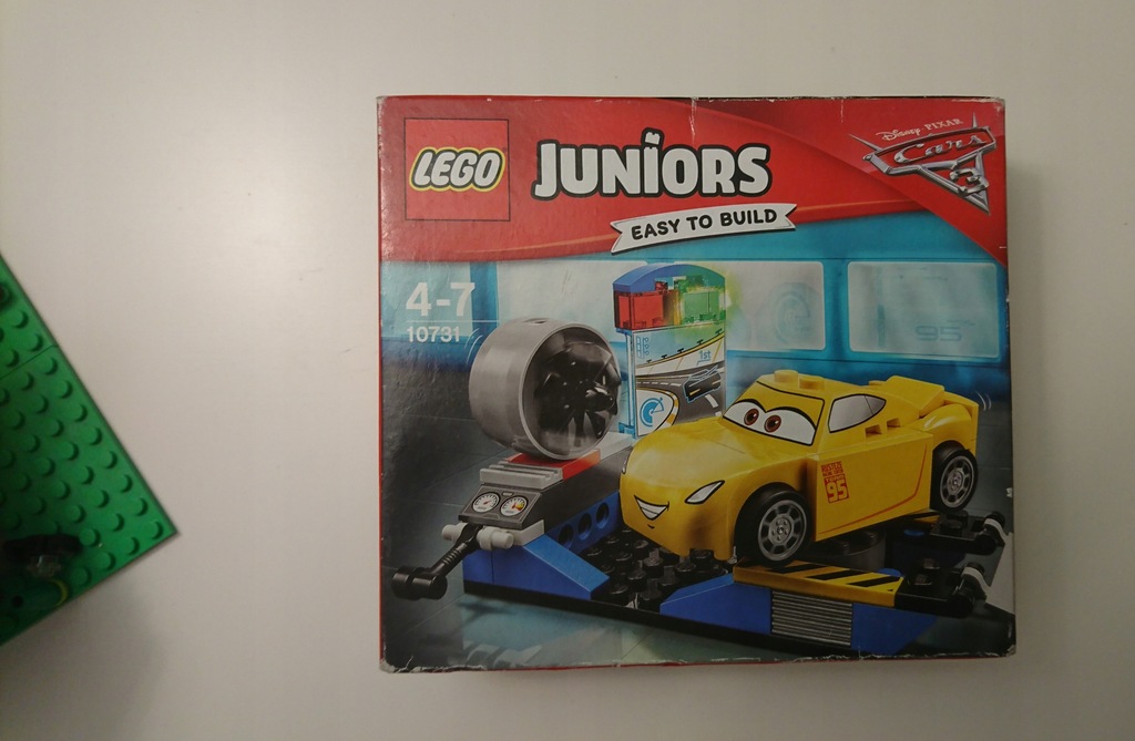 LEGO Juniors Symulator wyścigu Cruz Ramirez 10731