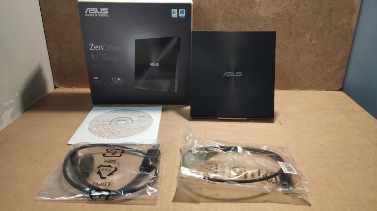 NAGRYWRKA ASUS ZENDRIVE U9M MINI USB USB C