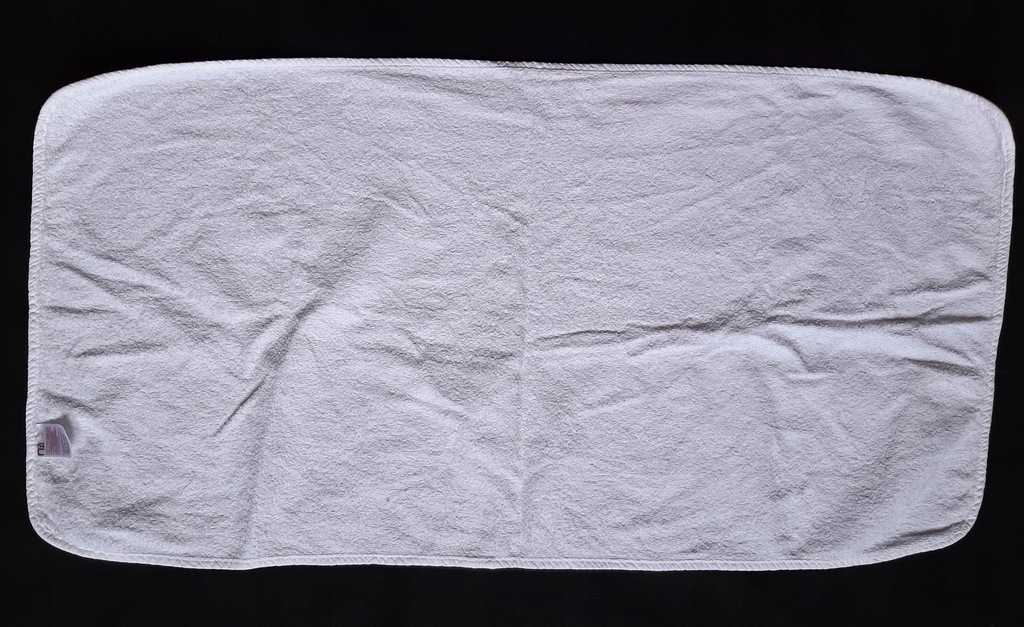 Mothercare -biały ręcznik niemowlęcy- r. 48 x 91cm