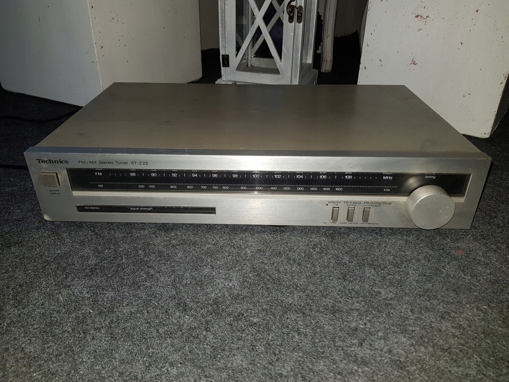 Tuner radiowy analogowy Technics ST-Z22 srebrny