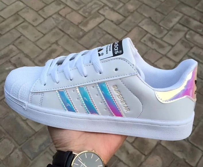 adidas superstar holographic 40
