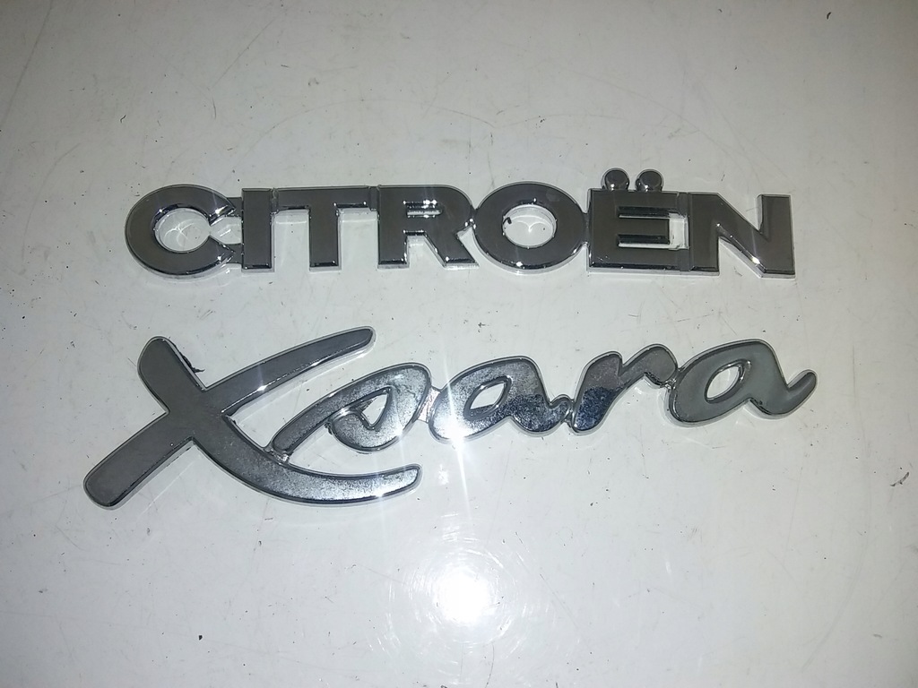 CITROEN XSARA EMBLEMAT KOMPLET