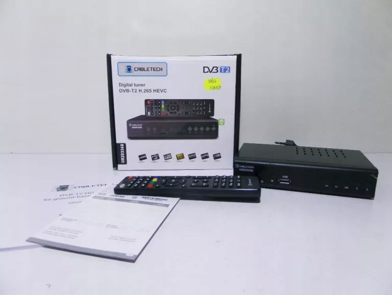 DEKODER DVBT2 CABLETECH URZ0336B