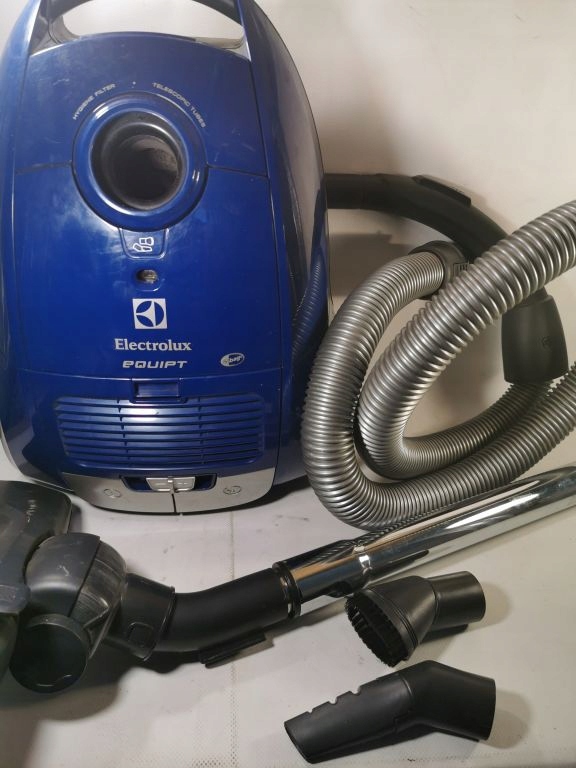 ODKURZACZ ELECTROLUX AQUIPT JL-H4303C