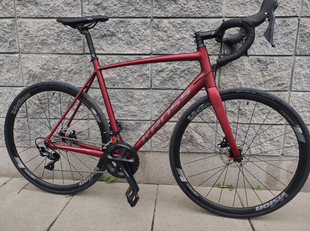 Rower Kross VENTO 5.0 rama 22 cale koła 28 bordowy 11842450128