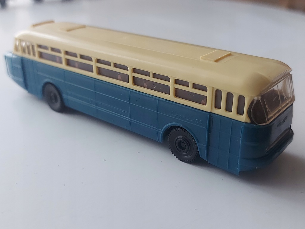 AUTOKAR IKARUS 66 ESPEWE/PERMOT/WIKING 1/87