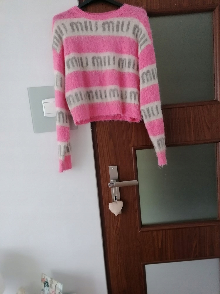MIU MIU - piękny sweter rozm. S/M