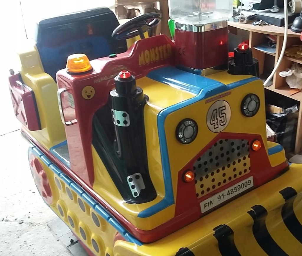 Automat buldożer bujak dla dzieci