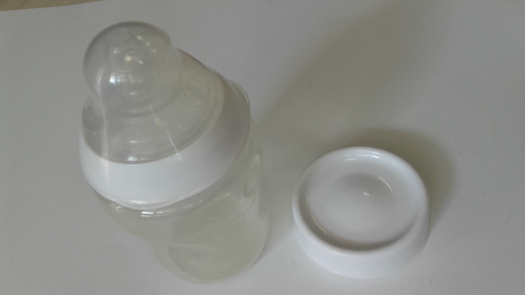 Tommee Tippee butelka 260 ml plus zakrętka 0+