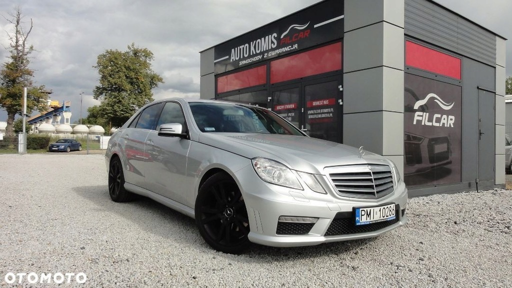 Mercedes E 250 Zarejestrowany Drugi komplet 9830800618