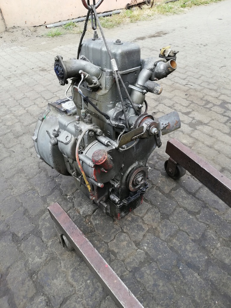 Silnik do ursus c328 c330