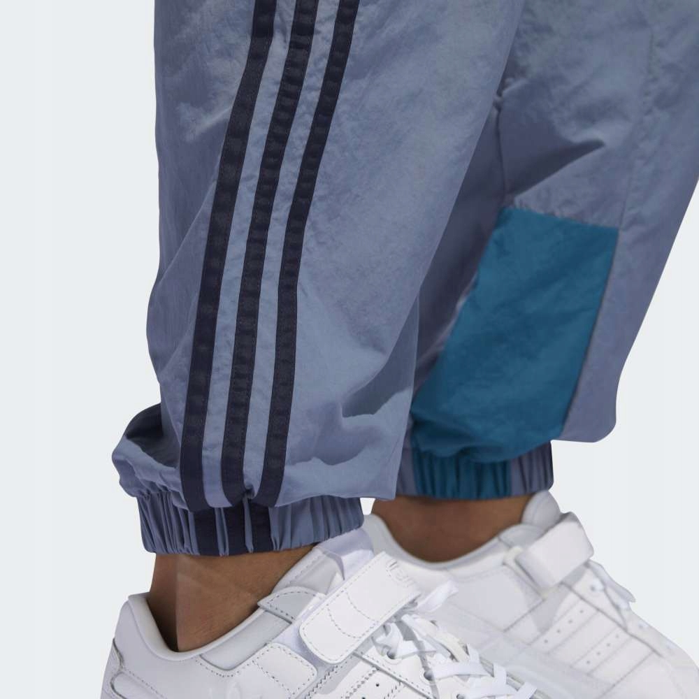 Штаны adidas Originals Wind track