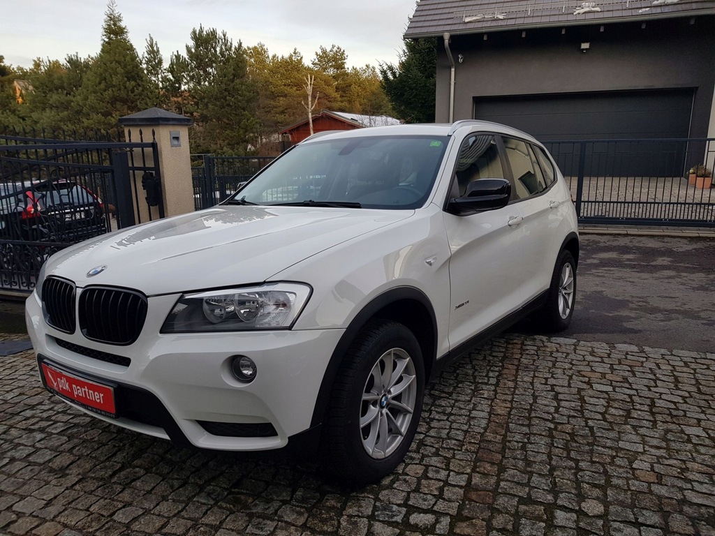 BMW X3 (F25) xDrive 20 i 184 KM000