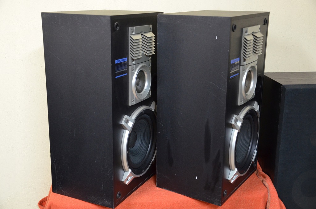 Pioneer cs cheap 569