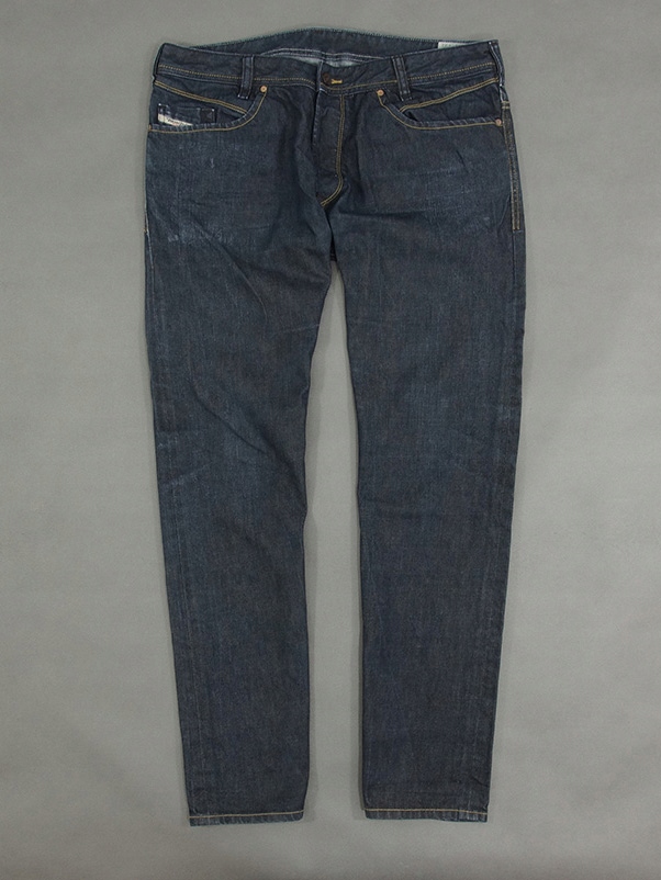 DIESEL IAKOP - SLIM-TAPERED MĘSKIE JEANSY - 36/32