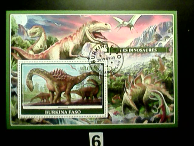 Dinozaury , Burkina Faso
