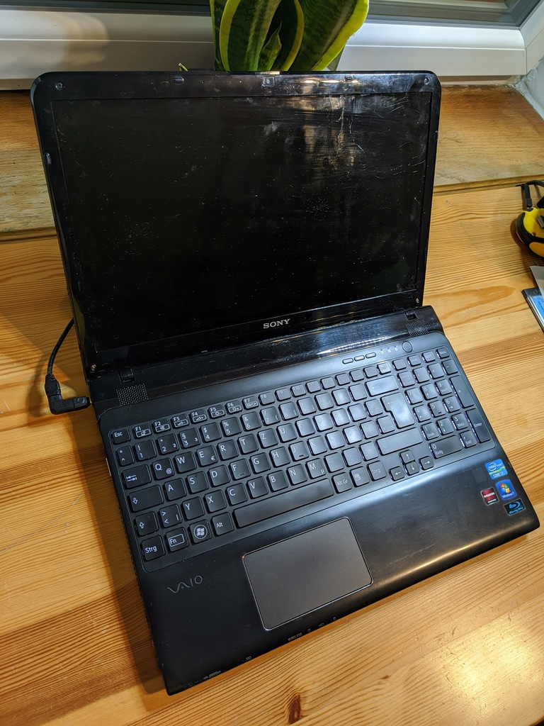 Laptop Sony SVE151C11M i7/Radeon uszkodzony!