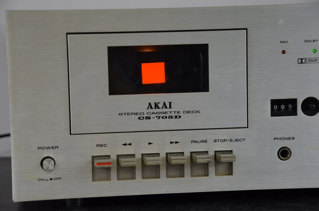 AKAI アカイ　カセットデッキ　CS-705D AKAI CS-705D かっこいいカセットデッキを買った - 古いものが好き