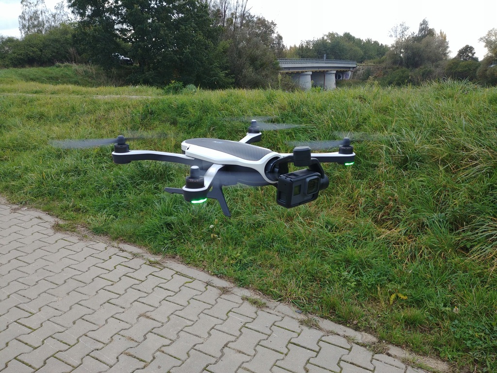 Gopro karma dron + gimbal + kamera Hero 5