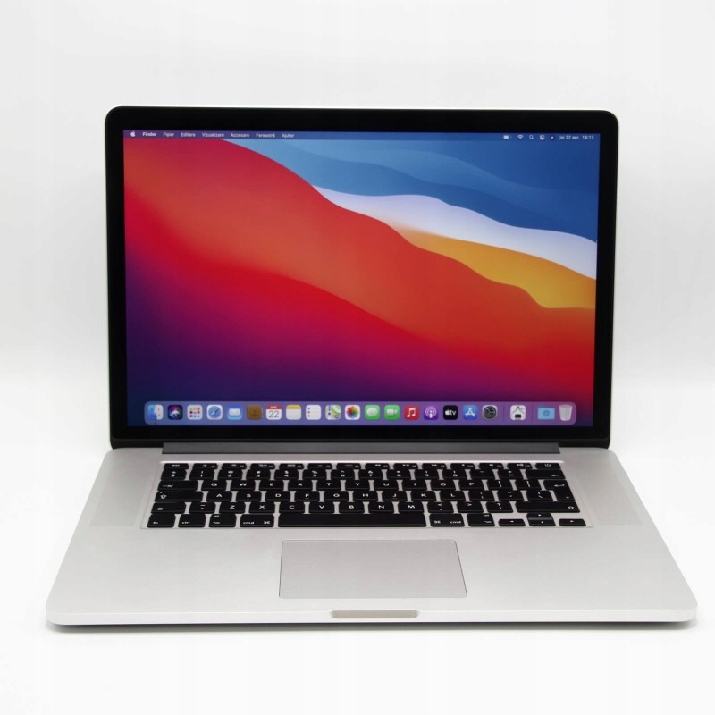 MacBook Pro 15,4 " A1398 i7 16 GB 250 GB J48