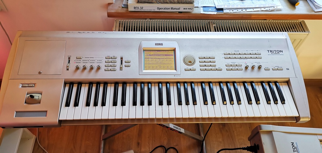 Korg Triton Studio 61 hdd cd - 12203938652 - oficjalne