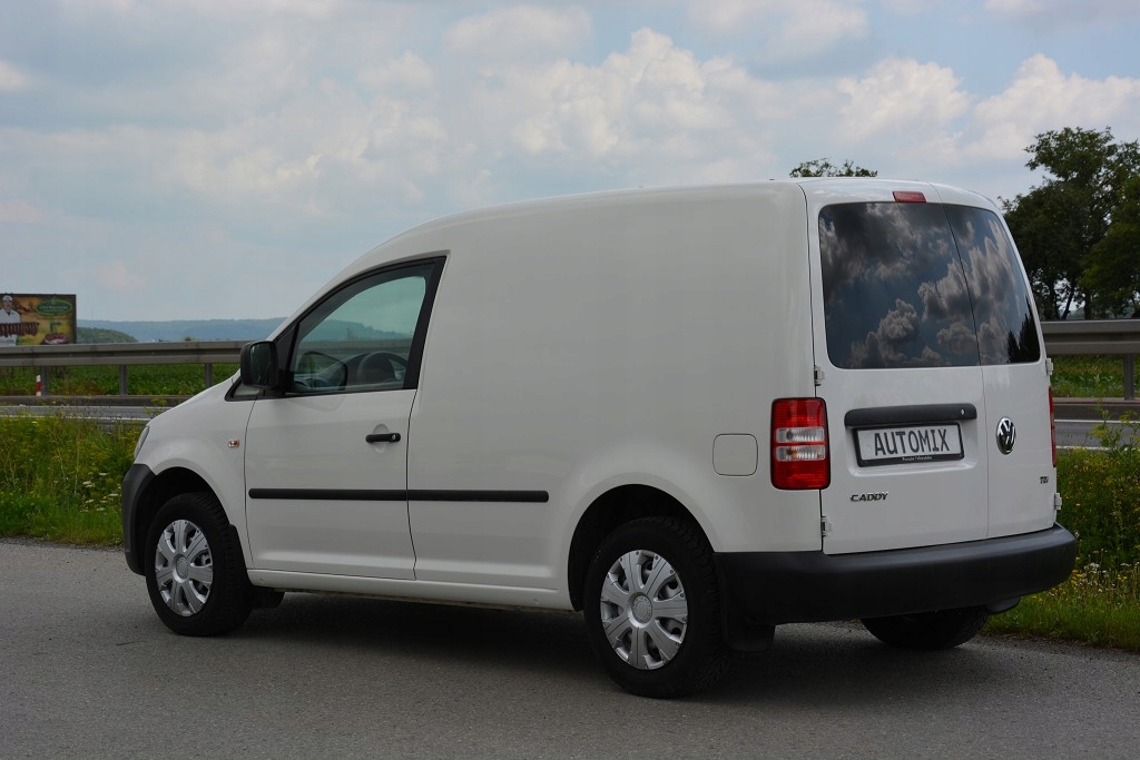 Volkswagen Caddy 1.6 TDI 100 przebieg udokumentow