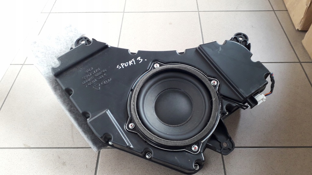 KIA SPORTAGE III 2012 GŁOŚNIK SUBWOOFER 963803W000 12708723256