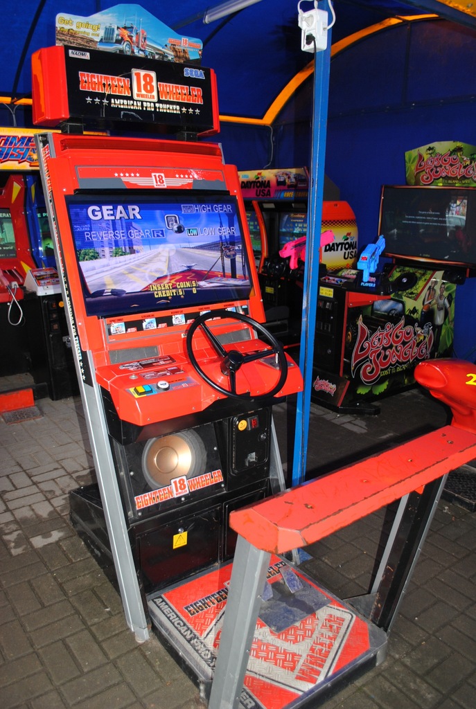 Automat zarobkowy 18 wheeler SEGA gra na LCD