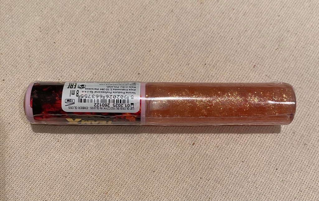 Błyszczyk Ember gloss Julia Żugaj